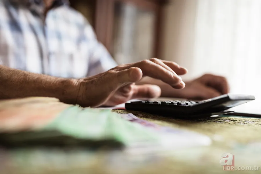 2.169 – 2.277 – 2.386 TL maaşlar 2022'de ne kadar? Emekli maaş tablosu! 2.000 TL üzeri maaş alanlar için tek tek hesaplandı! 8