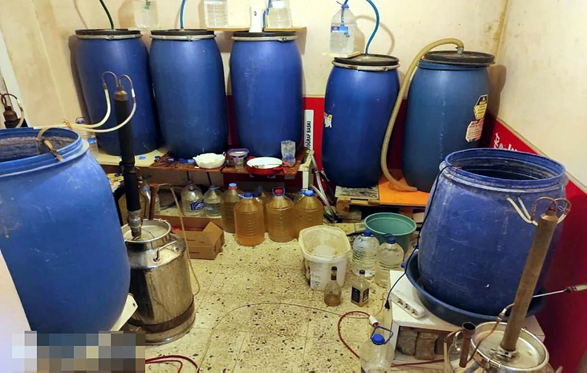 Mersin'de 1291 litre sahte içki ele geçirildi