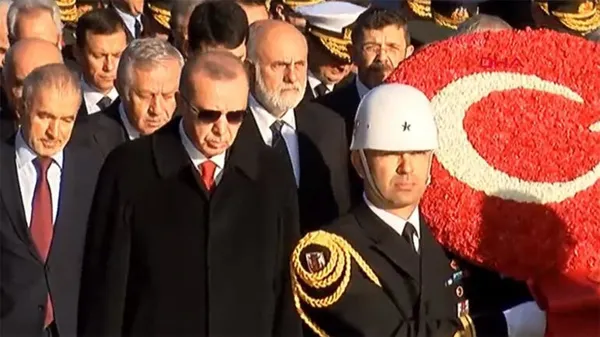 Son dakika: Başkan Erdoğan’dan Atatürk’ün vefatının 81'inci yılında Anıtkabir’e ziyaret - 2