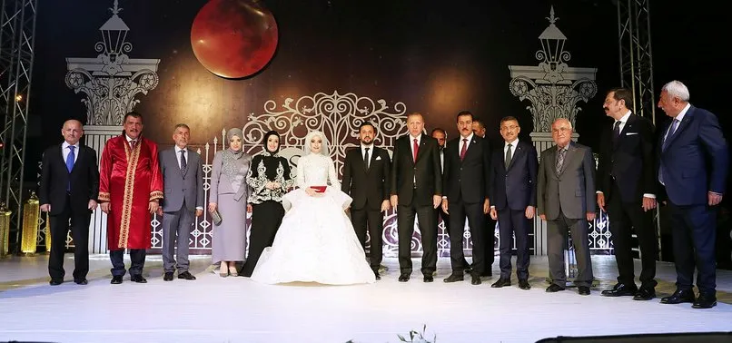 Başkan Erdoğan Malatya'da Melih Tüfenkci ile Seray Kayan'ın düğününe katıldı