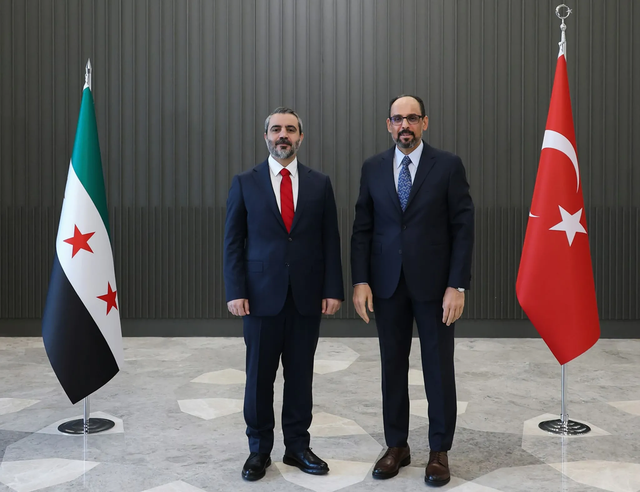 Ankara'da Suriye teması! MİT Başkanı Kalın Şeybani ile görüştü: