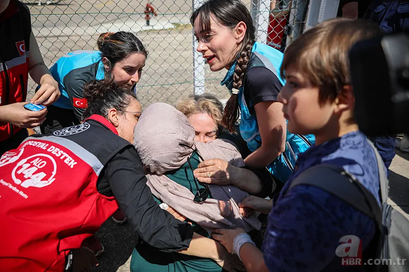 Antalya'da teleferik kazasında korku dolu anlar! Kurtarılan vatandaşların ifadeleri ortaya çıktı: "Kablonun yandığını gördük" 12