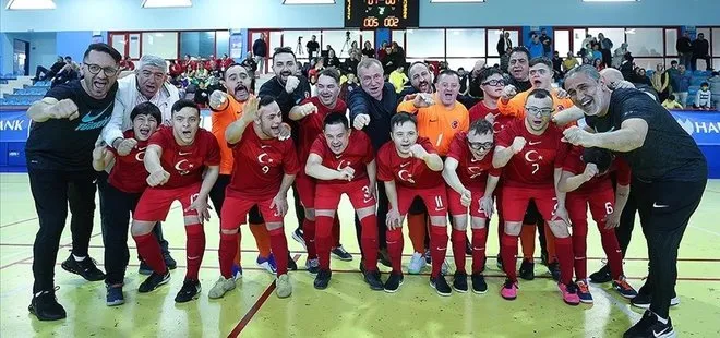 Down Sendromlu Futsal Milli Takımı finale yükseldi