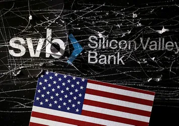 ABD'de eski Türkiye manzaraları! 3 banka battı | Türkiye’de 2001 ekonomik krizi nasıl patlak verdi? IMF'ye nasıl tutsak olundu?