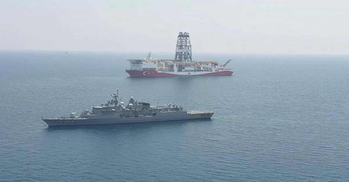 TSK kalkanı: Yavuz gemisi ile Barbaros yan yana!| Video