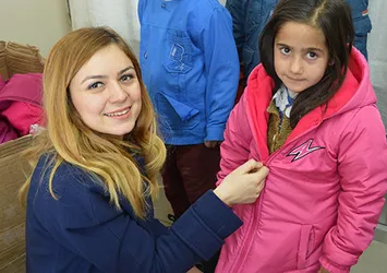 Alkışlar Gül öğretmen ve Cem Adrian'a...