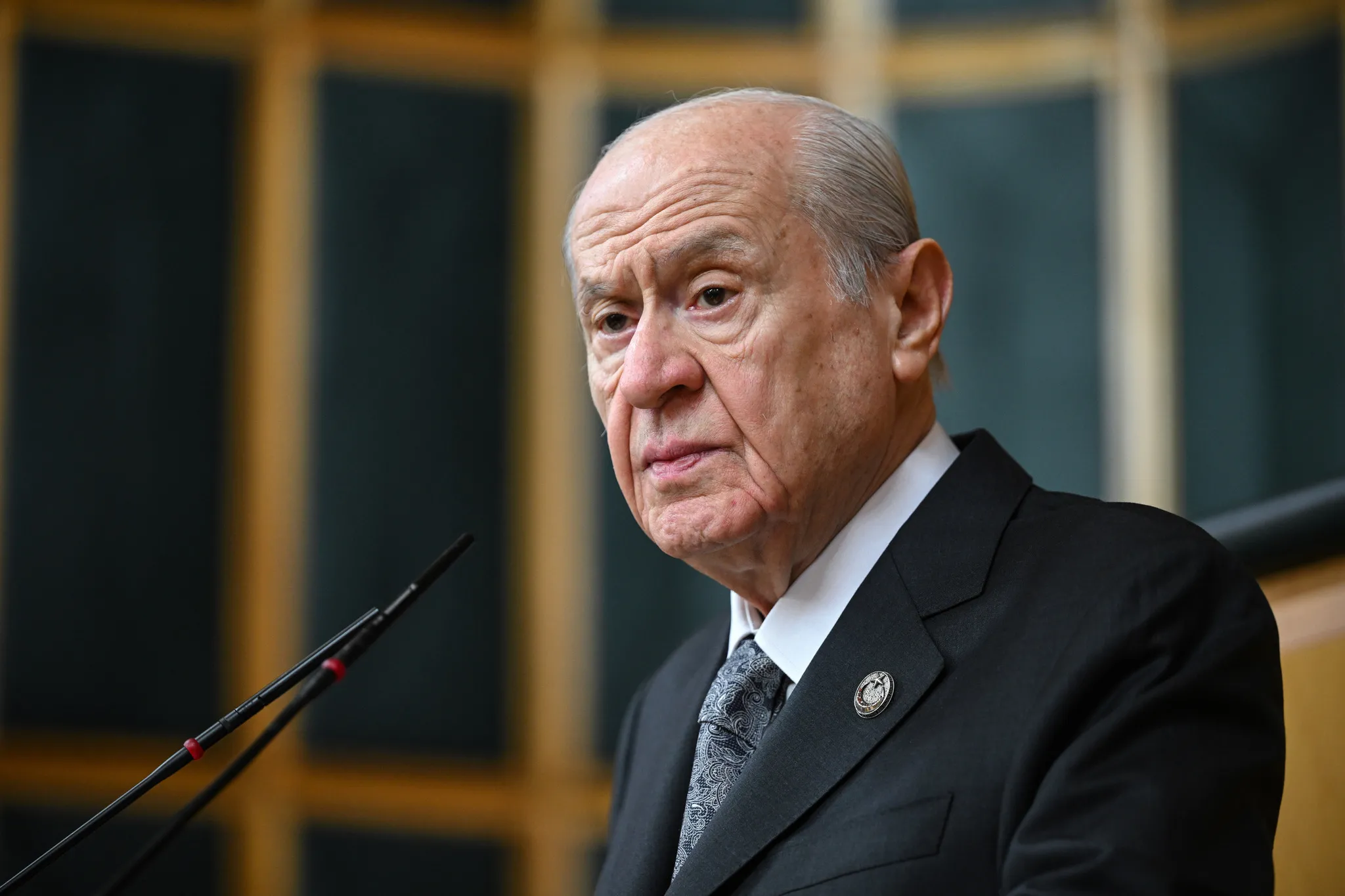 MHP lideri Devlet Bahçeli'den fon tartışmalarına sert tepki: Bakanları suçlamak siyasete ihanettir