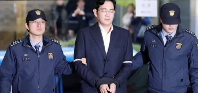 Samsung’un veliahtı Lee Jae-yong’a 5 yıl hapis cezası