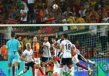Beşiktaş - Galatasaray maçının biletleri satışta!