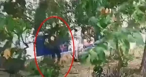 Önce müşteri gibi davrandı sonra turistleri soydu!