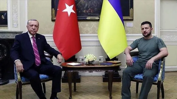 baskan-erdogan-davet-etti-ukrayna-lideri-turkiyeye-geliyor-once-zelenski-sonra-putin-iste-lider-diplomasisi-1688716055618.jpeg Başkan Erdoğan davet etti Ukrayna lideri Türkiye'ye geldi! Önce Zelenski sonra Putin! İşte lider diplomasisi - 1