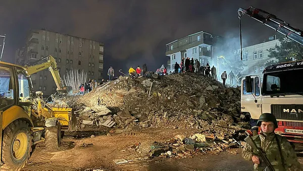 Son dakika: Dakika dakika yüzyılın depremi! İşte yaşanan tüm gelişmeler! A Haber felakete böyle yakalandı