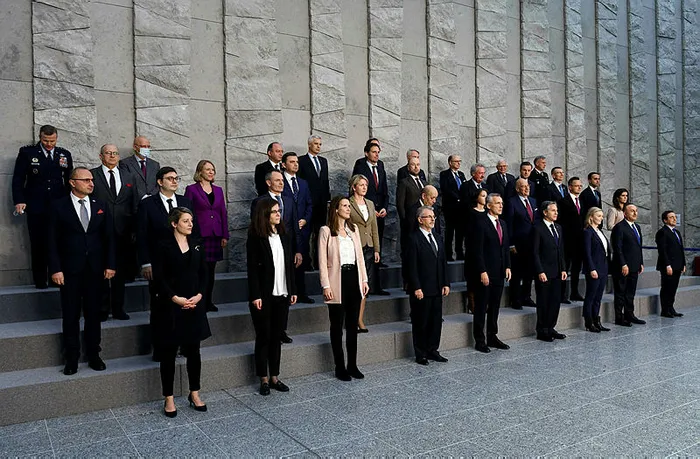 Son dakika: NATO Genel Sekreteri Stoltenberg: Bu savaş Putin'in savaşıdır! - 5