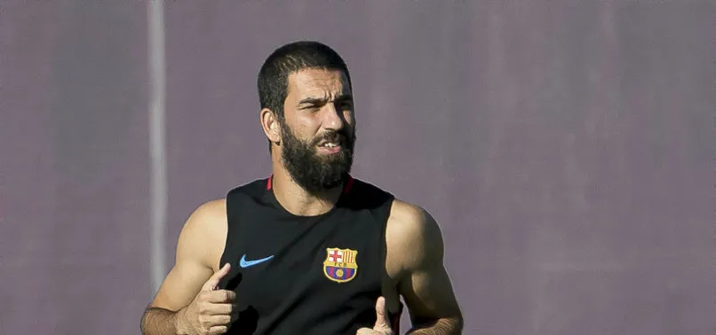 Arda Turan'dan Barselonalılara destek