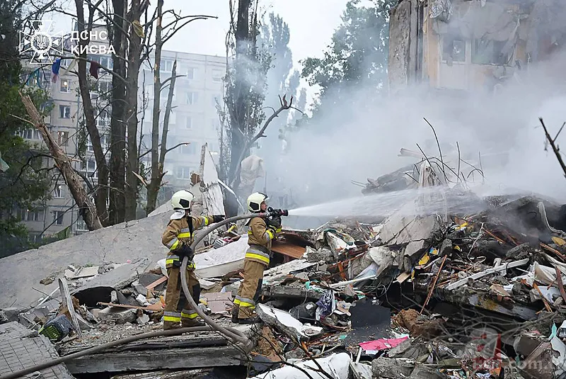 Alaska zirvesi öncesi kritik iddia: Ukrayna için Rusya'yla barış mı Rusya'ya teslimiyet mi? Gizli plan ortaya çıktı 12