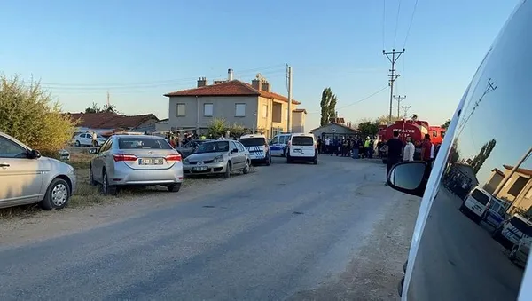 1627915530771.jpg Konya'daki katliama ilişkin yeni açıklama: Bazı kişiler bu olayı siyasi propaganda haline getirmek istedi I Dedeoğulları ailesinin yakını A Haber'e konuştu - 5