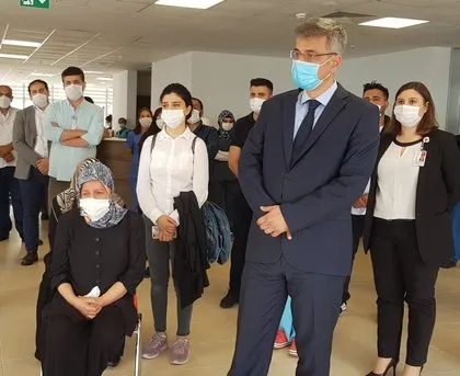 Koronavirüsten hayatını kaybeden ’Dilek Hemşire’nin adı ölümsüzleşti