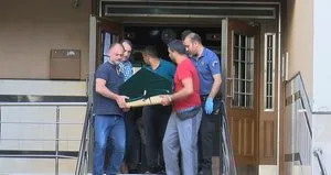 Kayınpederini ve eşini vurup intihar etti