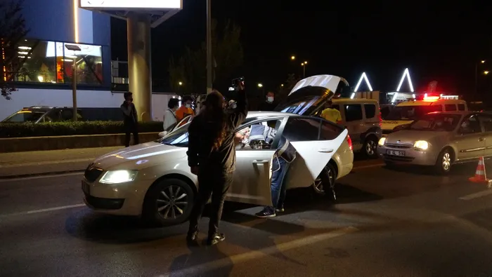 Bursa'da 300 polisin katılımıyla huzur operasyonu - 2