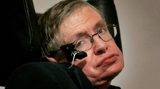 Google’dan Stephen Hawking sürprizi! Stephen Hawking kimdir, hastalığı ne, kaç yaşında ve ne zaman öldü?