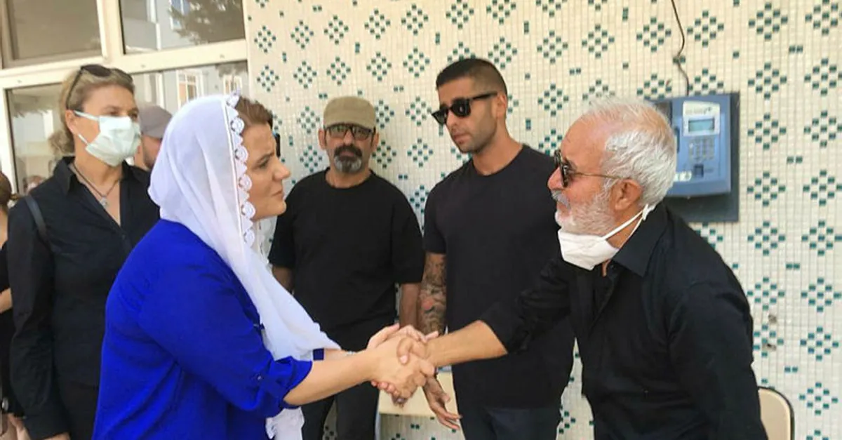 Kurtlar Vadisi dizisinin Zaza Dayı'sı Ali Sürmeli’nin annesi toprağa verildi! İntihar nedeni kahretti