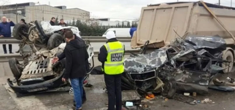 Kocaeli'nde feci kaza: Çok sayıda ölü var!