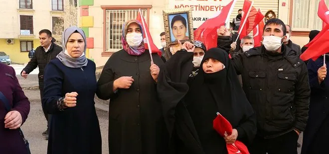 Otele değil HDP İl Binasının önüne gel! CHP’li isimler bize kumpas kurup görüntü aldı! Diyarbakır annelerinden Kemal Kılıçdaroğlu’na sert tepki