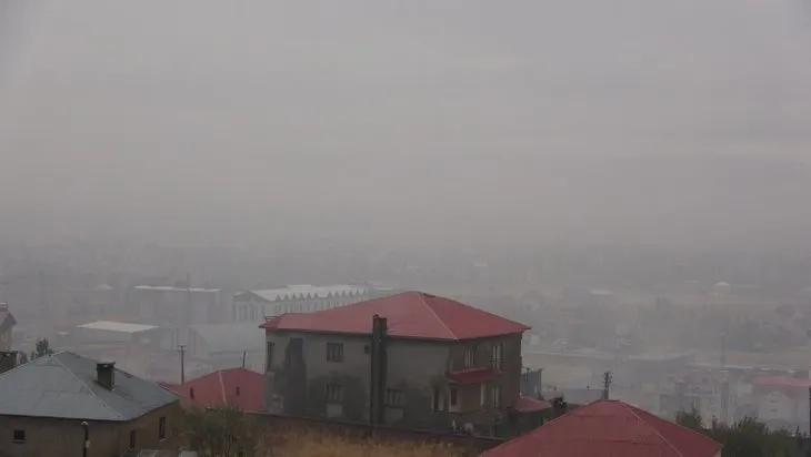 Hakkari Yüksekova’da yoğun sis