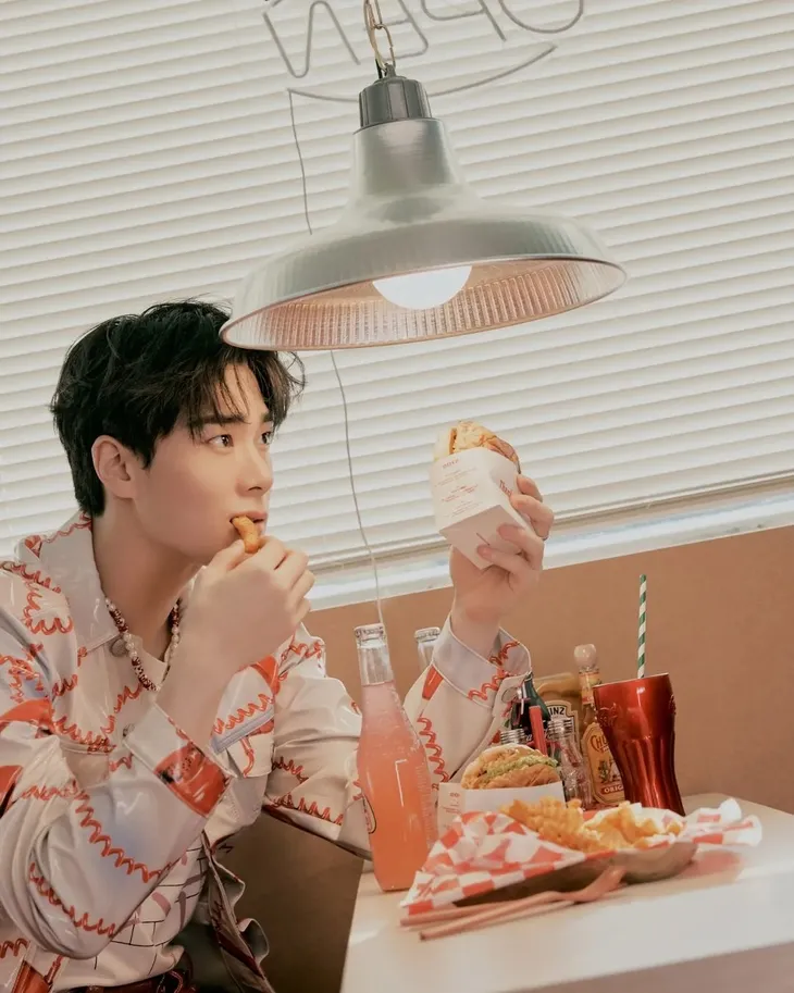 MoonBin neden öldü? Astro üyesi K-POP yıldızı Moon Bin kimdir, kaç ...