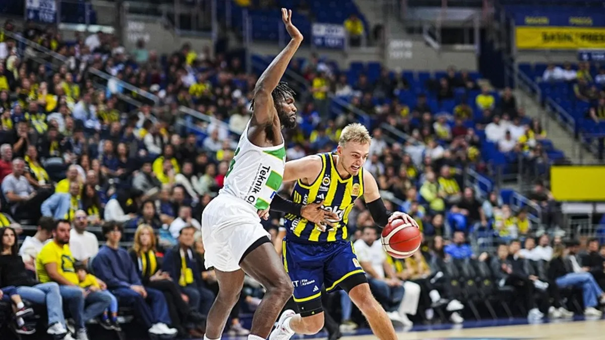 Fenerbahçe BEKO evinde Bursaspor Basketbol'u mağlup etti