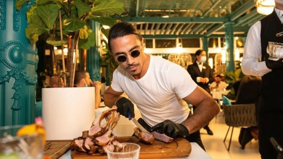 Nusret Gökçe’nin restoranı mühürlendi