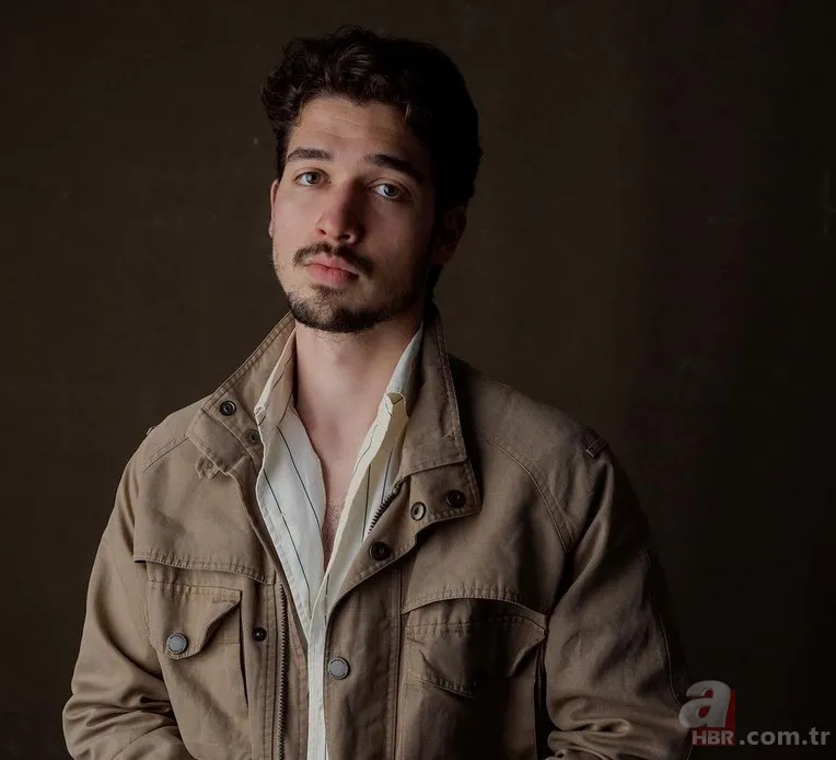 Bahar'ın Aziz Uras'ı yeni aşkıyla el ele görüntülendi! Demirhan Demircioğlu gönlünü bakın kime kaptırmış... 3