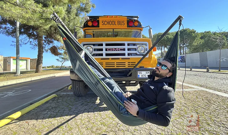 260 bin TL’ye aldığı okul otobüsüne 440 bin lira harcadı! 7 ayda öyle bir hale geldi ki… Son halini görünce sattığı aracı geri istedi 11