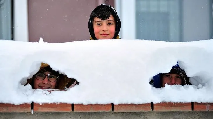 İstanbul kar yağışı için tarih verildi! Meteoroloji’den Sibirya soğukları uyarısı! İstanbul’a ne zaman kar yağacak?