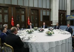 Başkan Erdoğan, Yüksek Mahkeme Başkanlarıyla yemekte bir araya geldi