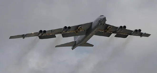 ABD’nin bombardıman uçağı Rusya sınırında engellendi
