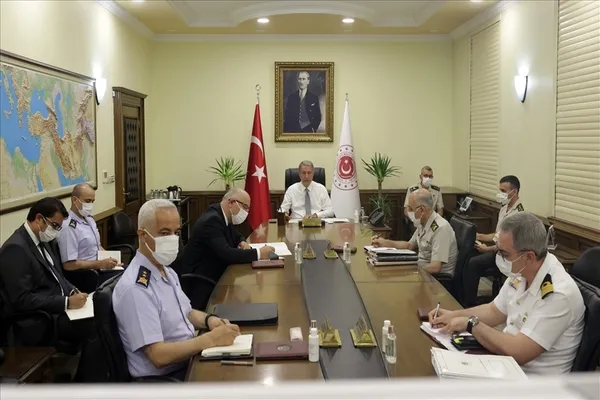 Son dakika: Milli Savunma Bakanı Hulusi Akar'dan flaş açıklama! Sıkışan PKK her türlü eyleme girişti - 4