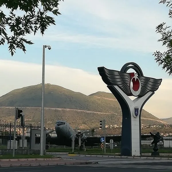 28 Şubat zihniyetli albay başörtüsünü yasaklamaya kalktı