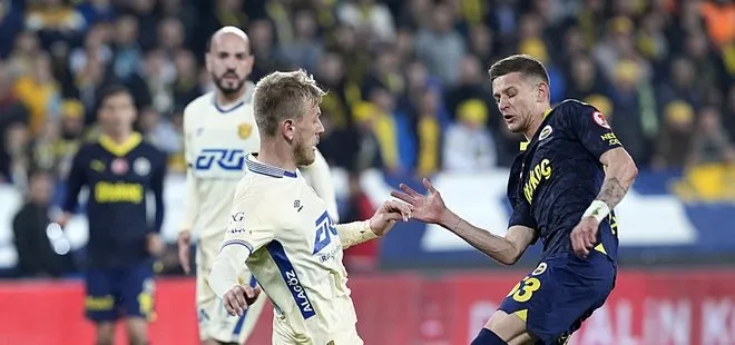 Fenerbahçe’de Szymanski’ye 2 talip birden! Dünya devleri sıraya girdi...