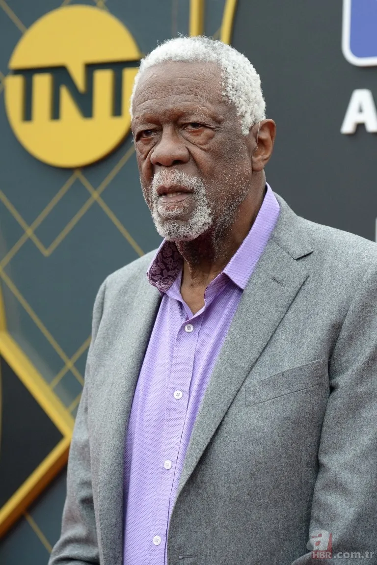 NBA'in ilk siyahi başantrenörü Bill Russell hayatını kaybetti 15
