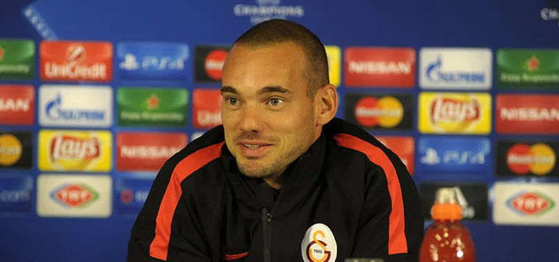 Galatasaray'da Wesley Sneijdar'a ceza yolda!