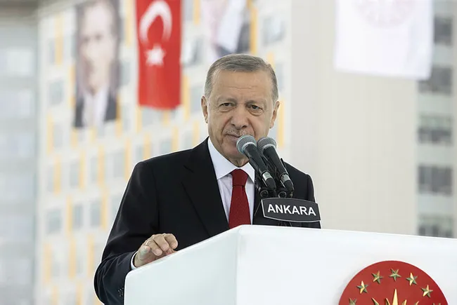 baskan-erdogandan-yol-isteyen-vatandasa-belediye-gondermesi-ulastirma-bakanligimiz-onu-da-yapar-1664370866041.jpg