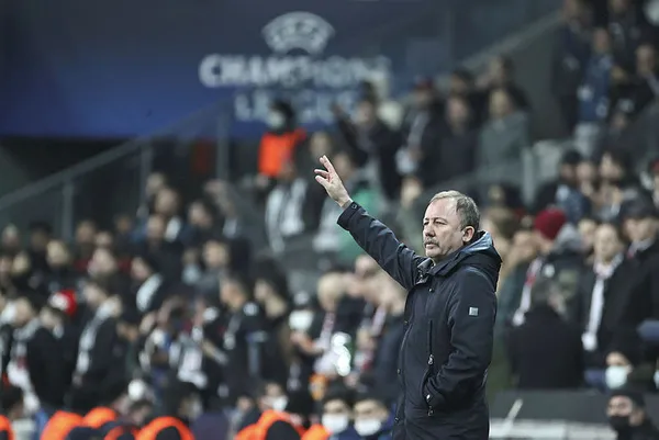 Beşiktaş: 1 - Ajax: 2 MAÇ SONUCU | Kara Kartal Avrupa’ya veda etti