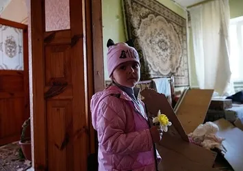 Ukrayna'daki küçük Veronica mucizeyle kurtuldu! Dünya onu konuşuyor