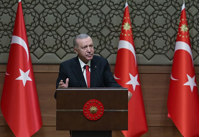baskan-erdogandan-elitist-zihniyete-tepki-burokratik-oligarsinin-devlet-tasavvurunda-yeri-yoktur-1728906774919.jpg Başkan Erdoğan'dan elitist zihniyete tepki: Bürokratik oligarşinin devlet tasavvurunda yeri yoktur - 2