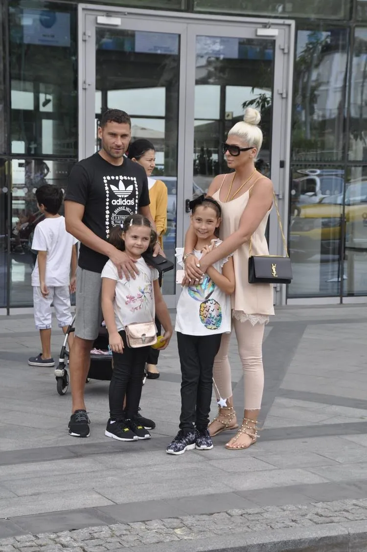 Ozan Tufan’ın Beşiktaşlı Tosic’in eşine beğenisi arttı! - 1