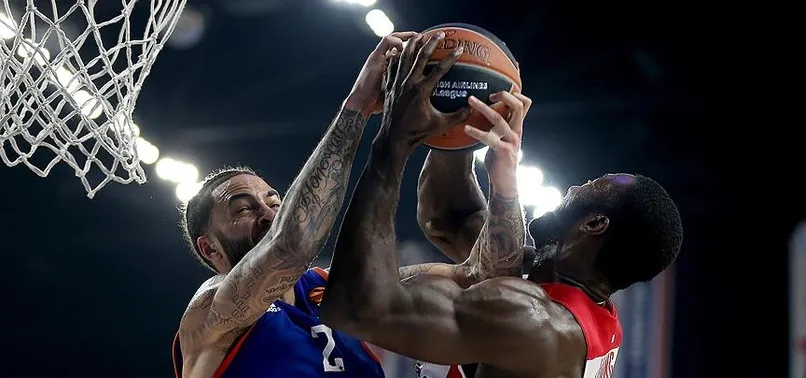 Anadolu Efes Dörtlü Final için sahaya çıkıyor