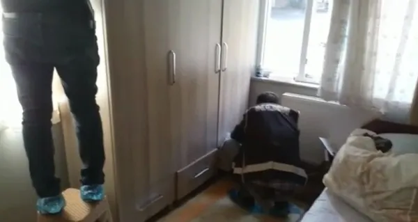 kastamonuda-tarihi-eser-kacakcilarina-operasyon-ev-degil-cephane-1623358022957.jpg Kastamonu'da tarihi eser kaçakçılarına operasyon! Ev değil cephane - 3