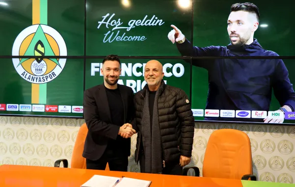 Son dakika: Alanyaspor’un yeni teknik direktörü belli oldu!