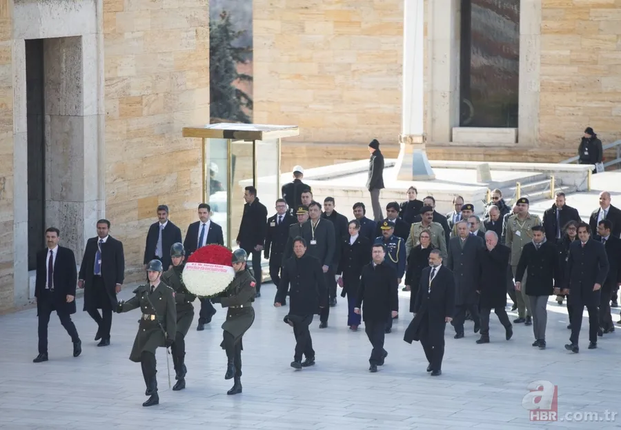 Başkan Erdoğan, Pakistan Başbakanı Khan’ı kabul etti 16